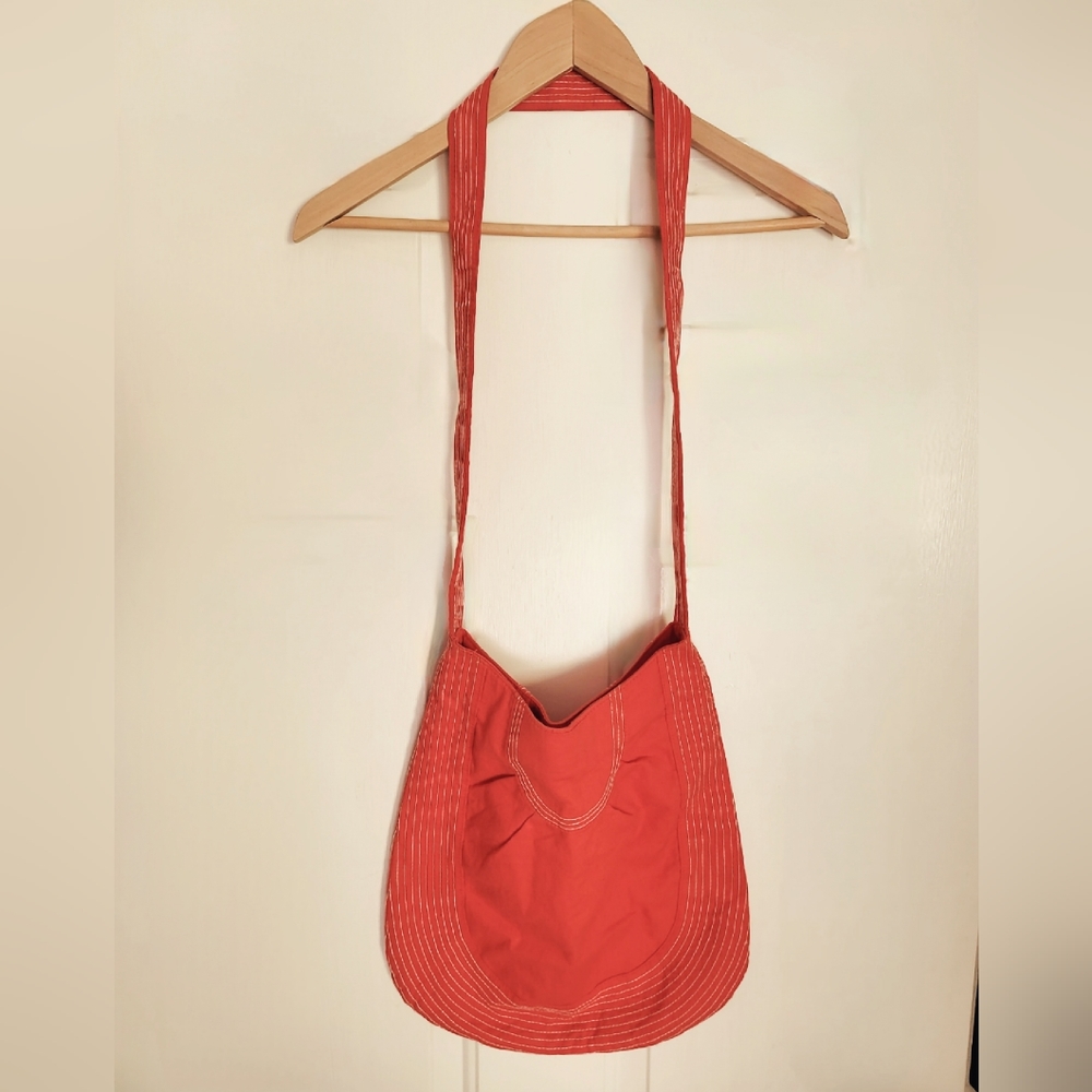 Old Navy orange canvas crossbody bag